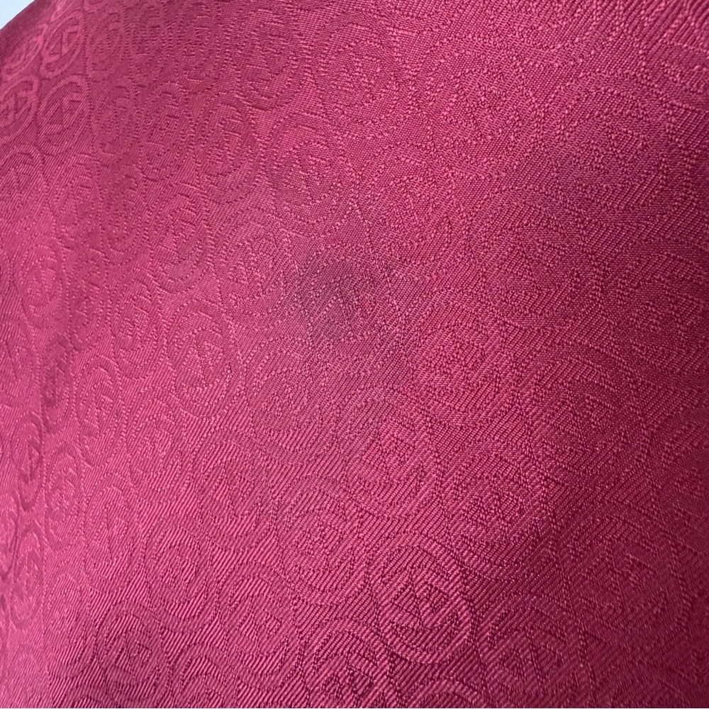 GUCCI Monogram Silk Scarf Burgundy - Picture 9 of 10